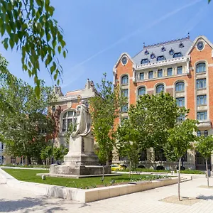 Zoya Luxury Hotel